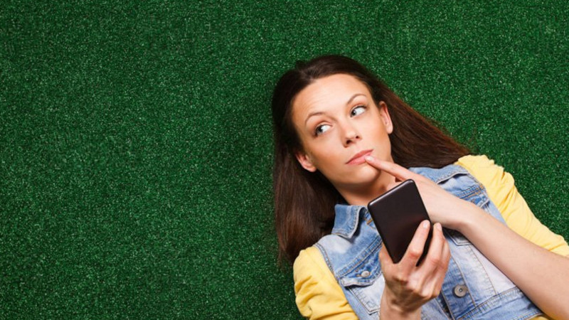 thinking-while-texting